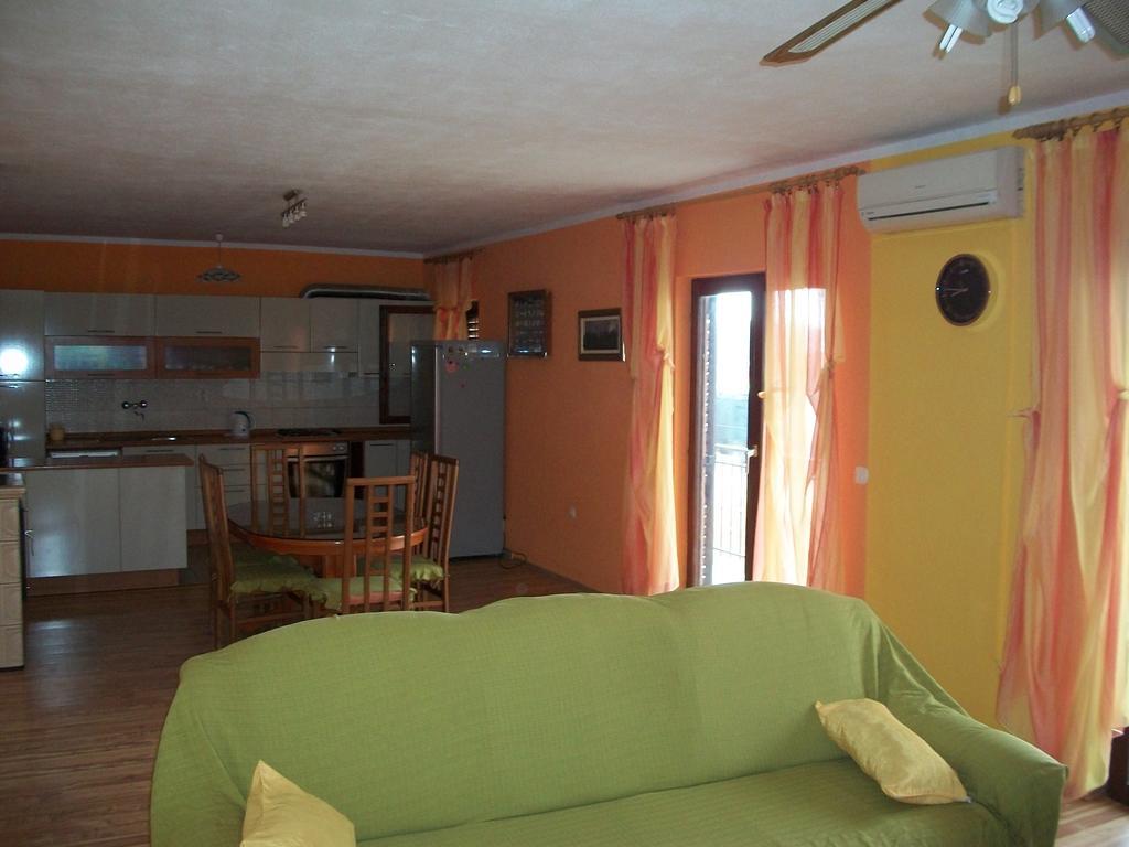 Apartment Luka Trogir Dış mekan fotoğraf