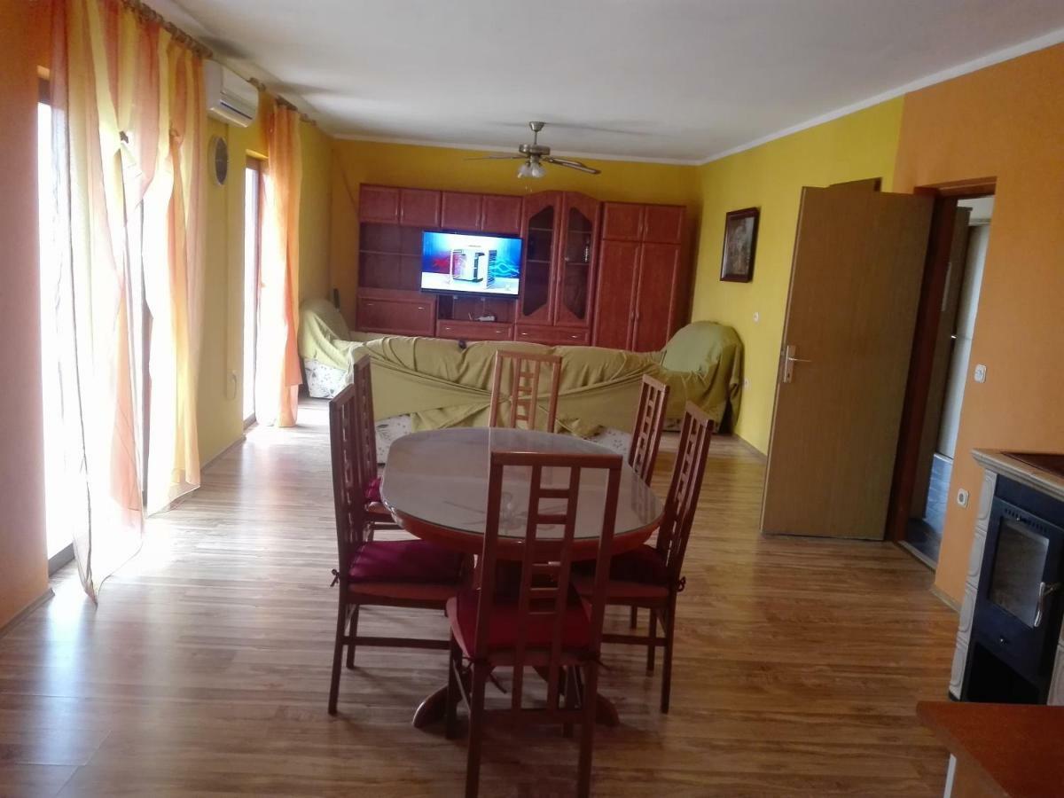 Apartment Luka Trogir Dış mekan fotoğraf